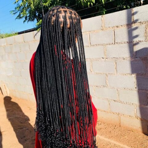 Knotless braids